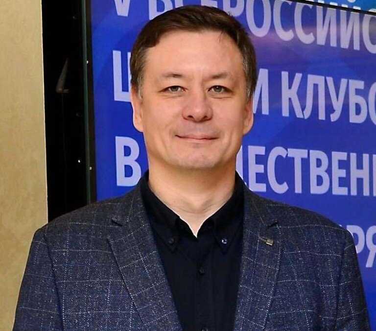 Александр Панарин